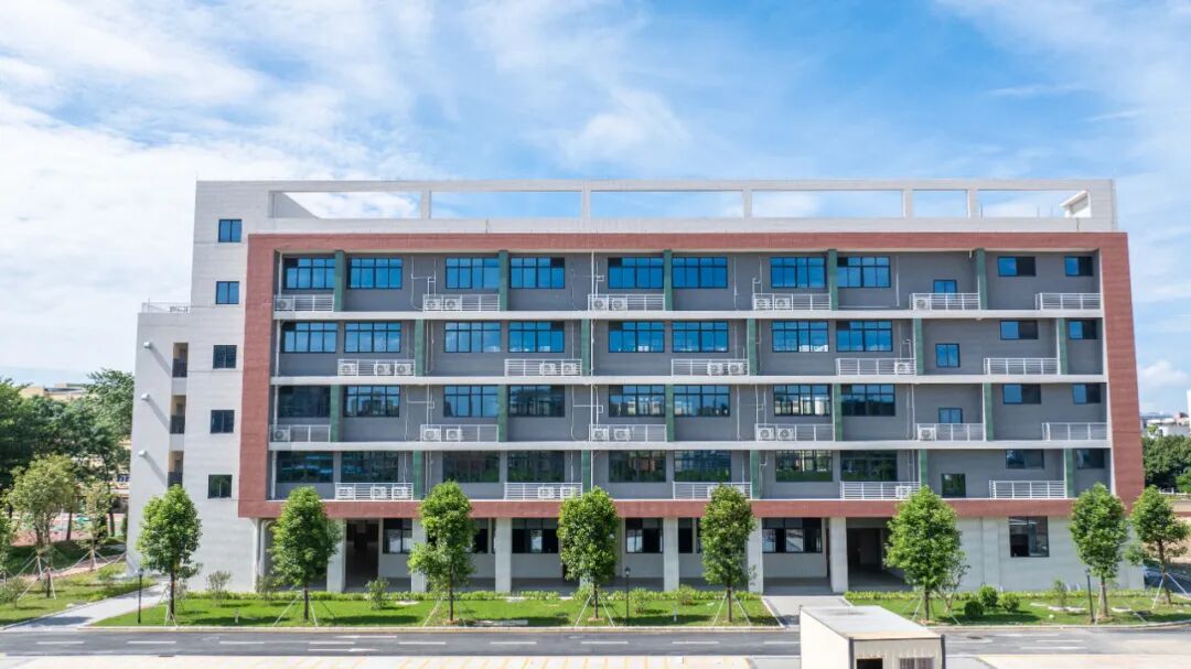 横栏中学实景 横栏中学实景